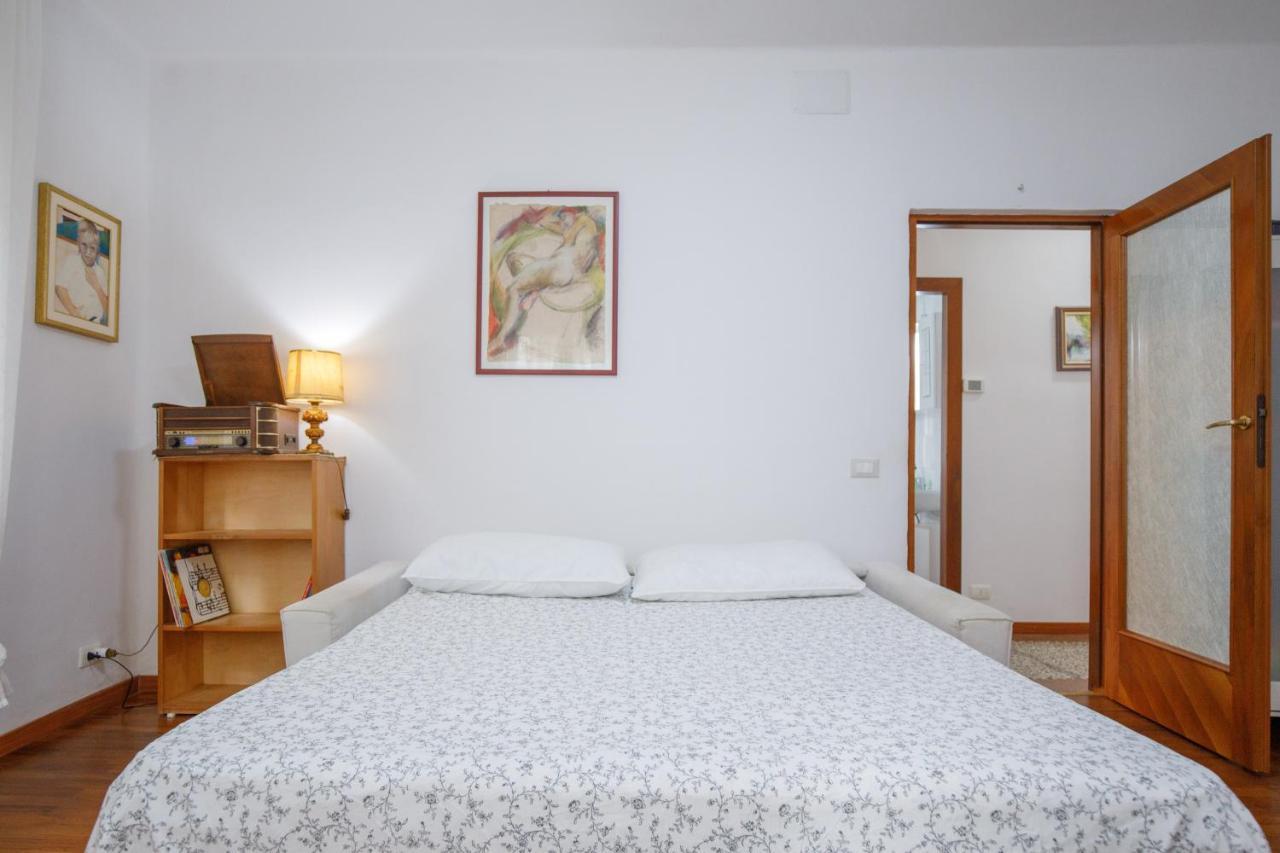 Gozzi House - Comoda Casa - Free Parking - Easy To Venice! Mestre Extérieur photo