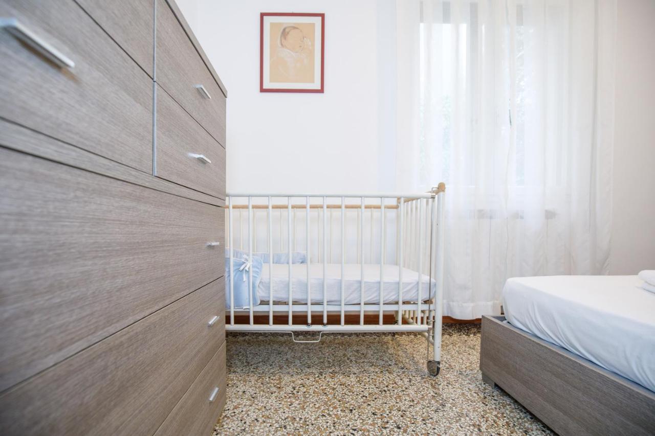 Gozzi House - Comoda Casa - Free Parking - Easy To Venice! Mestre Extérieur photo